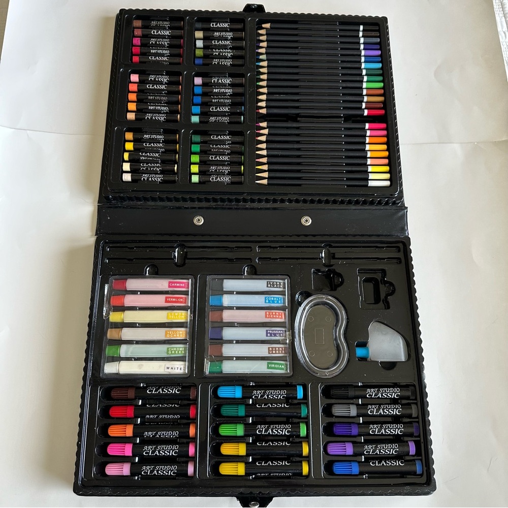 🙂4/$20 Hobby Lobby Art Supply Set - Picture 5 of 10